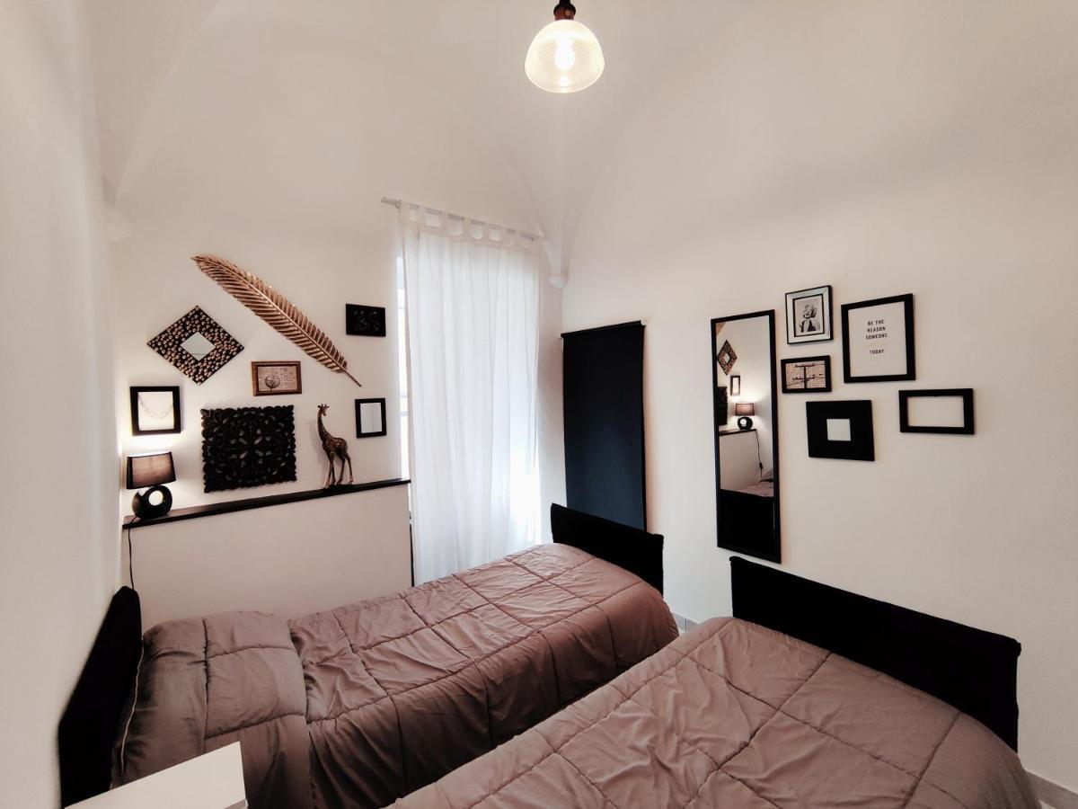 Apartamento Modern Flat With Panoramic Terrace In Zuccarello Exterior foto