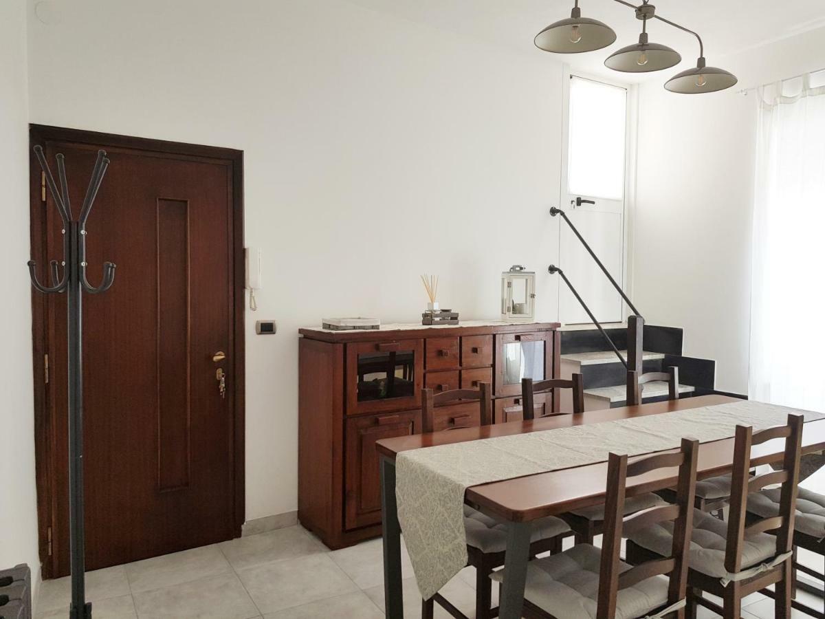 Apartamento Modern Flat With Panoramic Terrace In Zuccarello Exterior foto