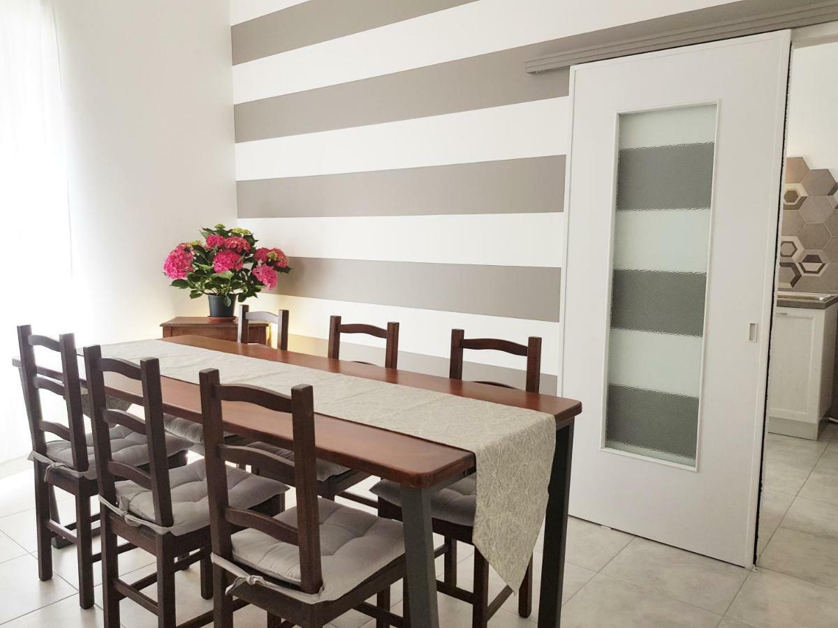 Apartamento Modern Flat With Panoramic Terrace In Zuccarello Exterior foto